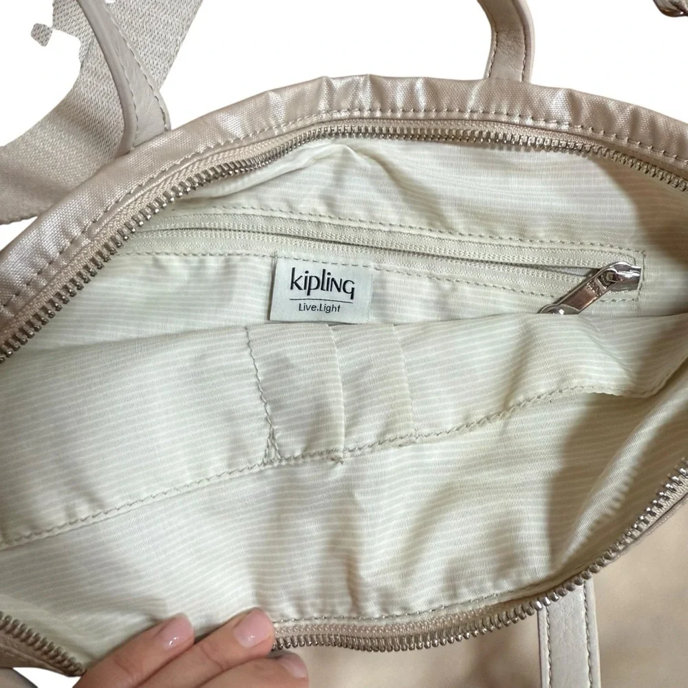 Kipling|Women’s Muze Plus Kala Mini Tote S Ivory Cloud Bl - Picture 7 of 12